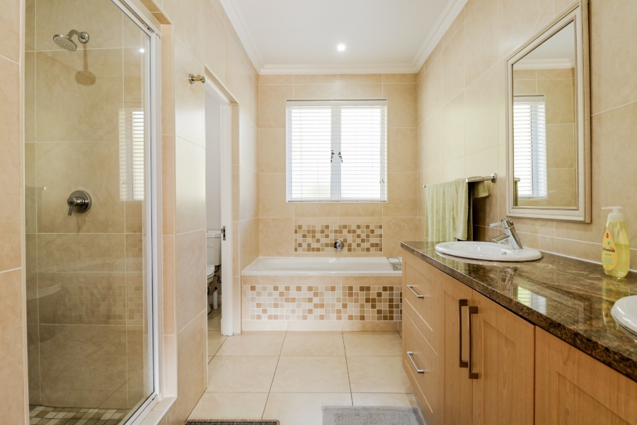 2 Bedroom Property for Sale in Sedgefield Rural Western Cape